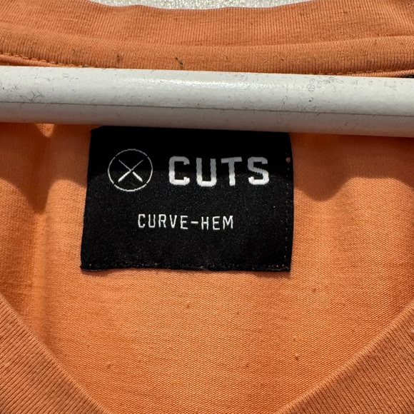Men's Peach Cuts Clothing V-Neck Shirt - Picture 3 of 7